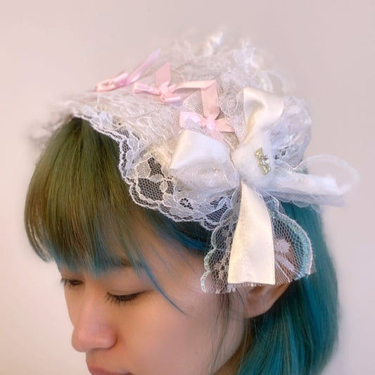 Bear Frill Head dress